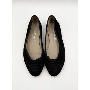 Chanel Black Suede Quilted Ballet Flats w/ CC Logo Cap Toe Size EU 36.5